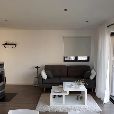 Lumineux & Chaleureux A Flavin.