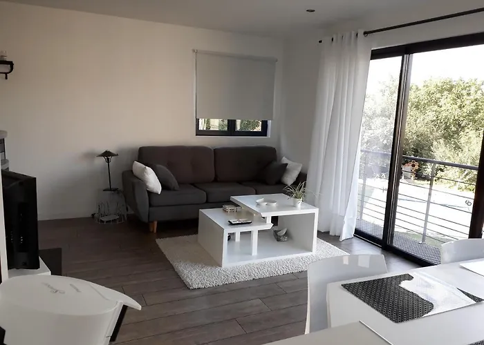 דירה Lumineux & Chaleureux A Flavin. *